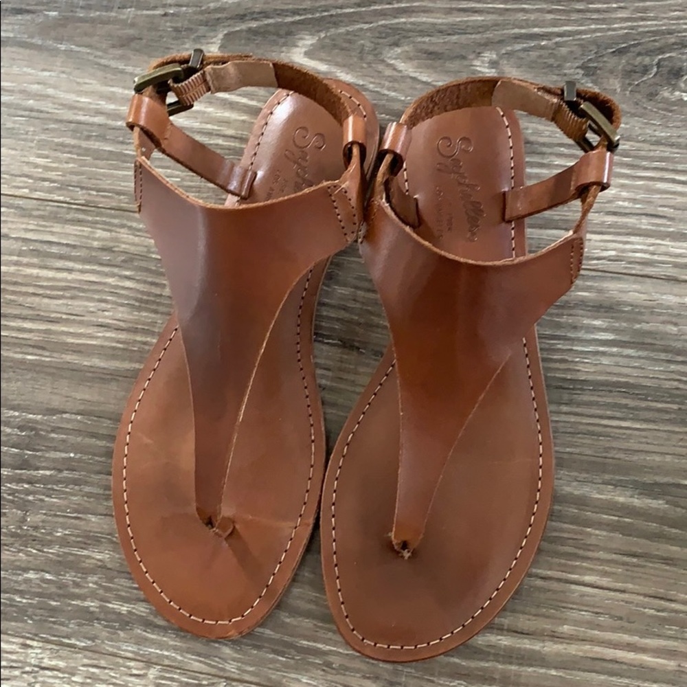 Brown leather sandals